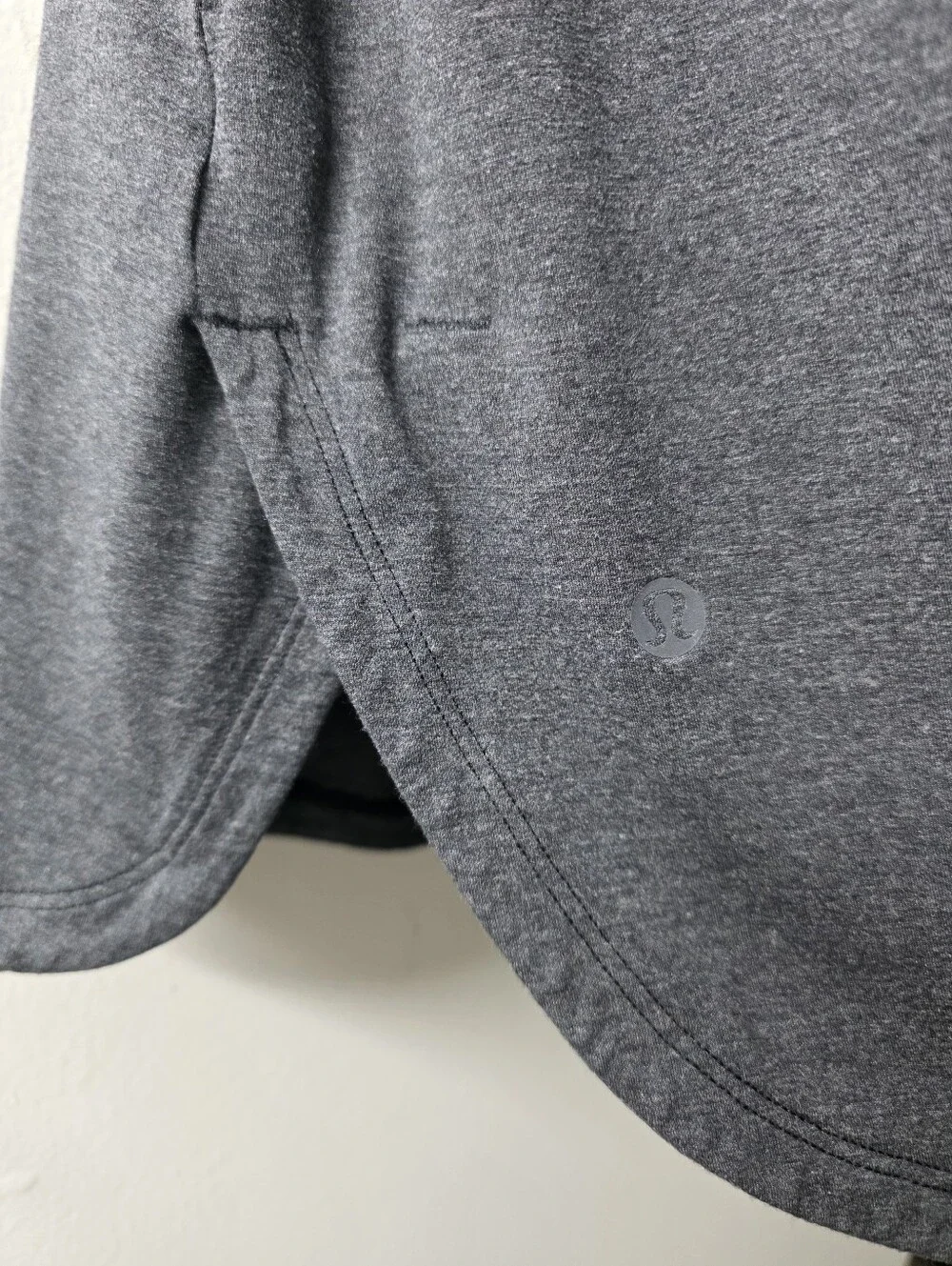 Lululemon Athletica Charcoal Oversized Split Hem Tunic Tank Size M